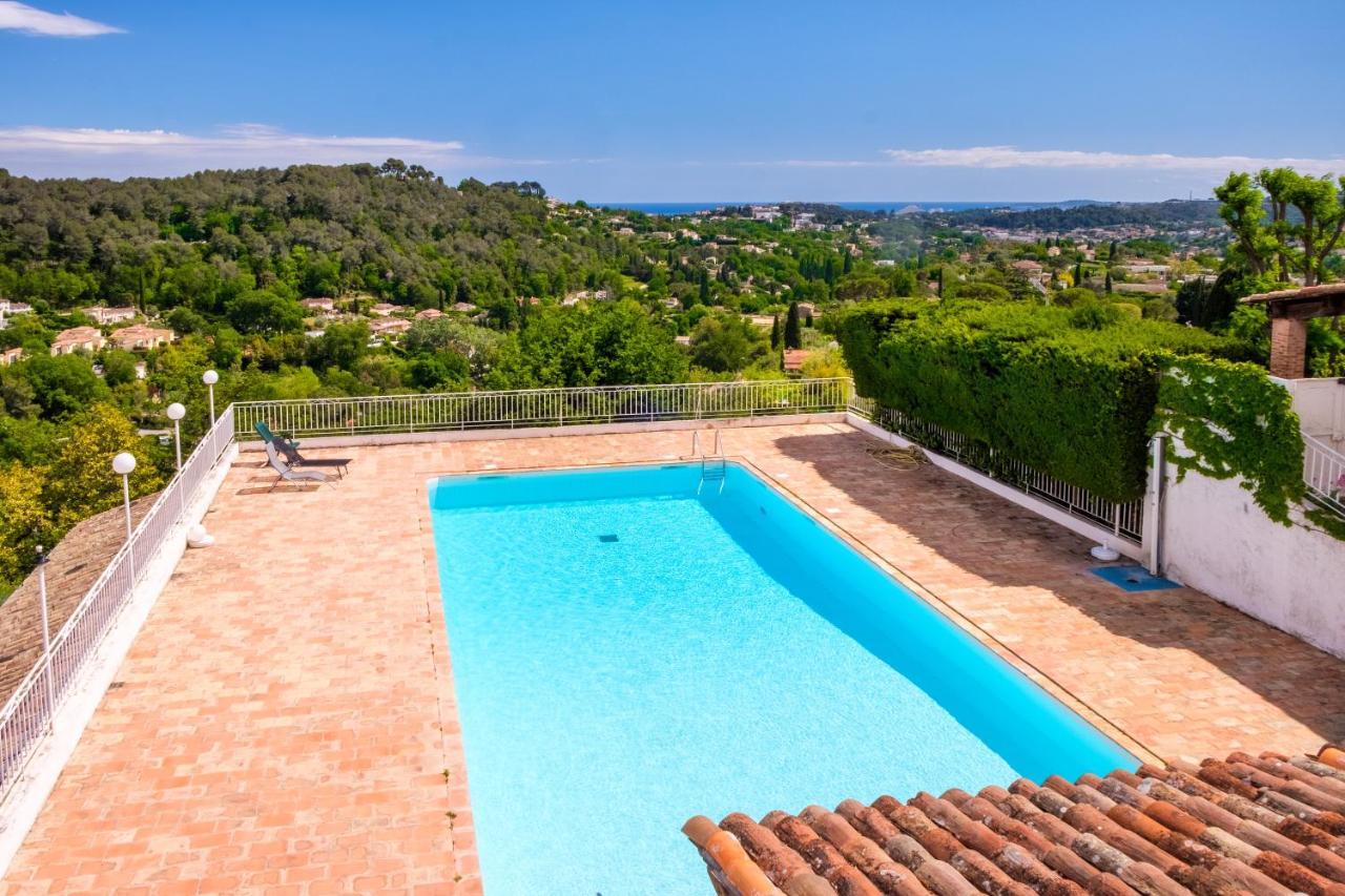 Bas De Villa, Piscine, 3 Etoiles Villa *