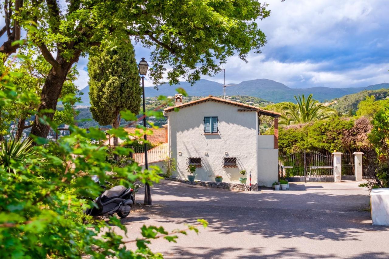 Bas De Villa, Piscine, 3 Etoiles * Saint-Paul-de-Vence